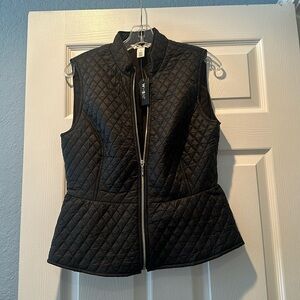 White House black market polyester quilted vest